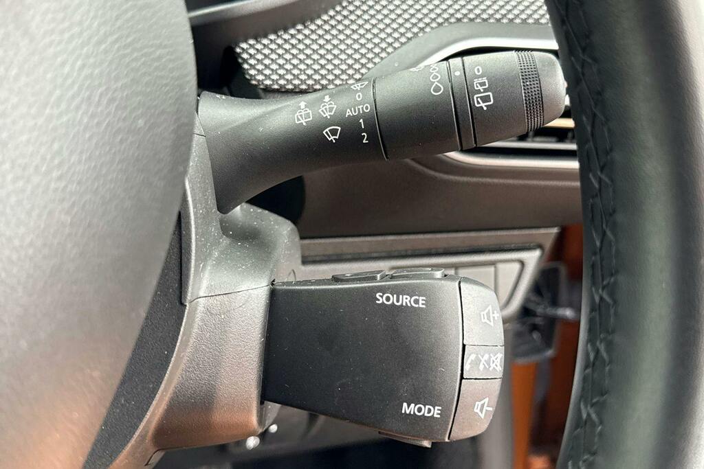 Dacia Sandero Stepway 1.0 Tce Extreme Hatchback Cvt Euro 6 S Green #34