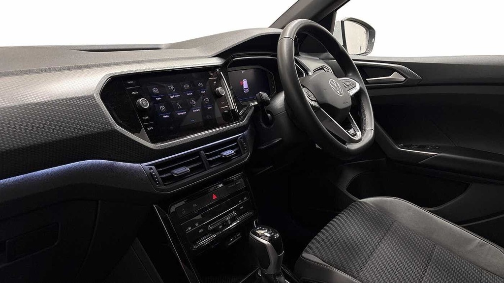 Volkswagen T-Cross 1.0 Tsi R-line Suv Dsg White #2