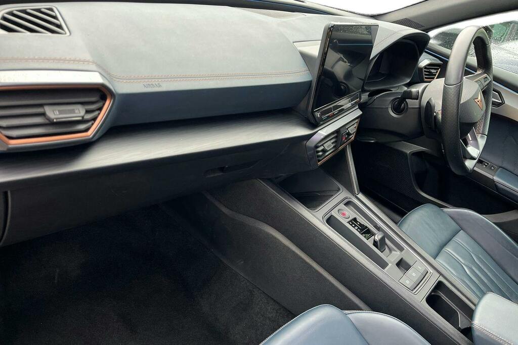 Cupra Formentor 1.5 Tsi V2 Suv Dsg Grey #2