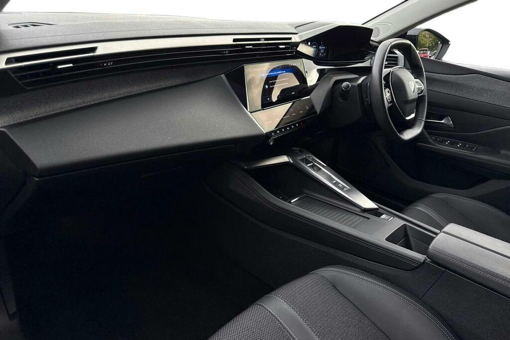 Peugeot 308 1.6 12.4Kwh Allure Premium Hatchback Pl Green #2