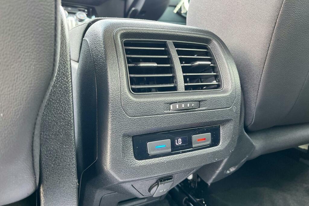Volkswagen Touran R-line Blue #41