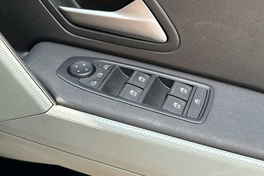 Dacia Duster 1.6 Hybrid Journey Suv Hybrid Euro Green #17