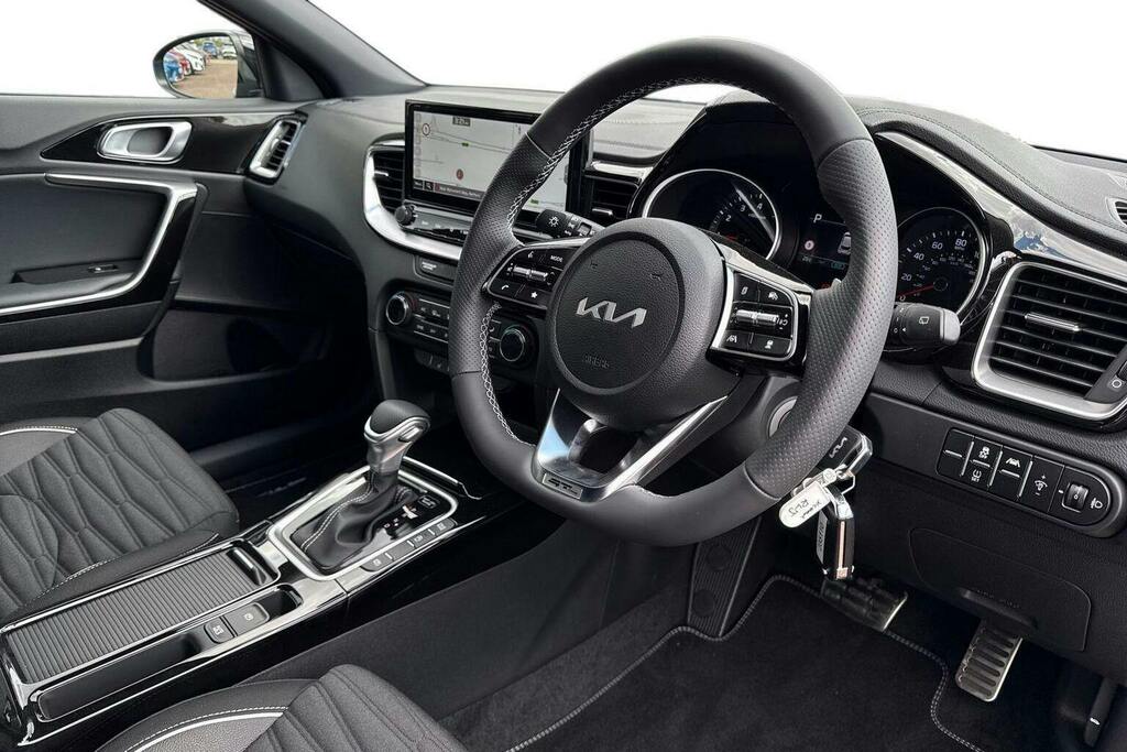 Kia Xceed 1.0 T Gdi Mhev Gt Line Suv Hybrid Dct Silver #6