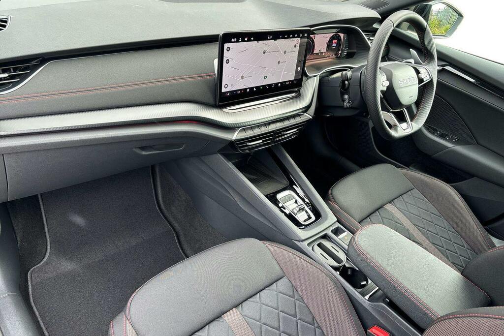 Skoda Octavia 2.0 Tsi Vrs Estate Dsg Silver #2