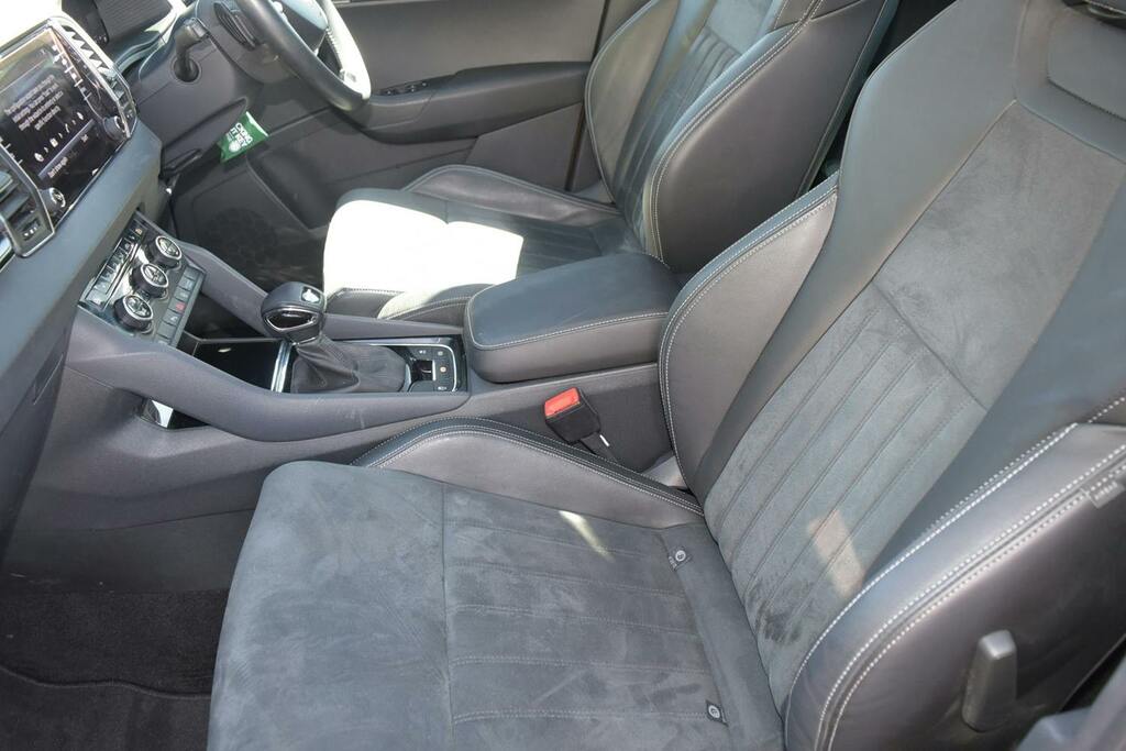 Skoda Karoq 1.5 Tsi Se L Dsg 2023 Black #20