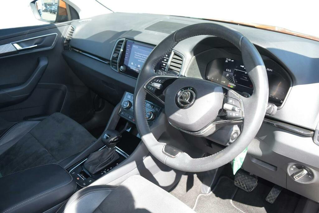 Skoda Karoq 1.5 Tsi Act Se L Suv Dsg Orange #6