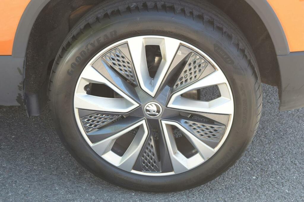 Skoda Karoq 1.5 Tsi Act Se L Suv Dsg Orange #5