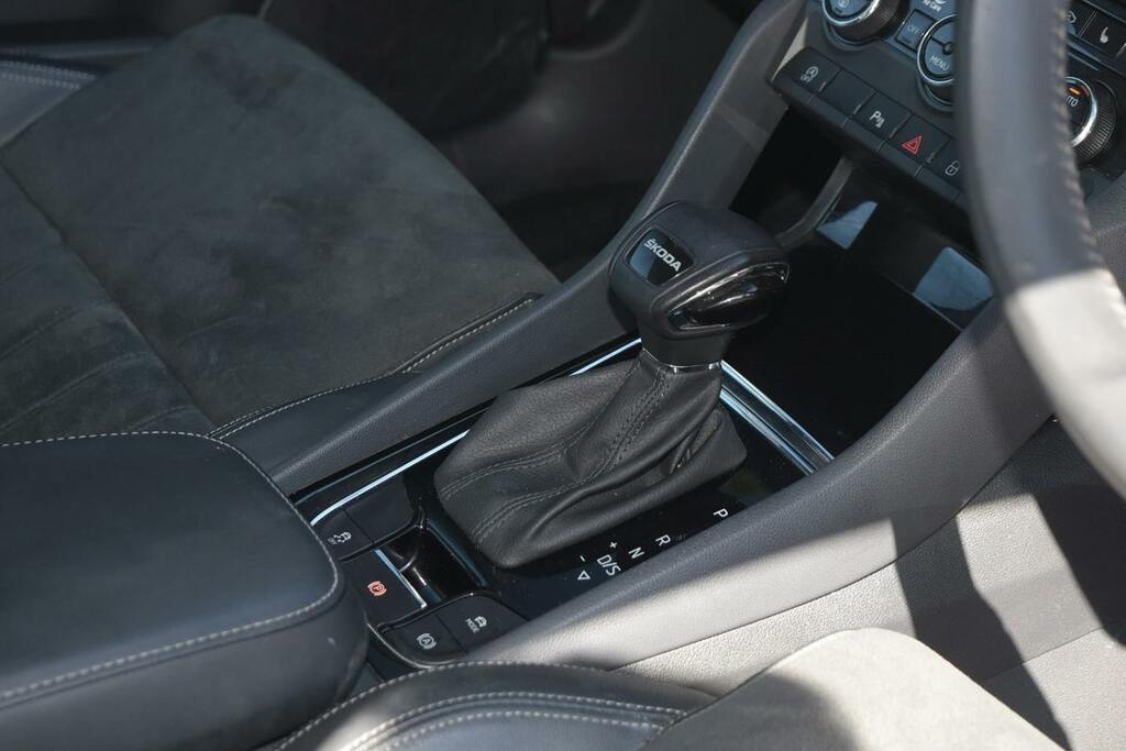 Skoda Karoq 1.5 Tsi Se L Dsg 2023 Black #43