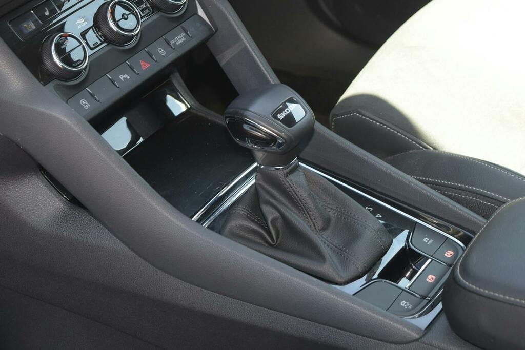 Skoda Karoq 1.5 Tsi Se L Dsg Blue #47