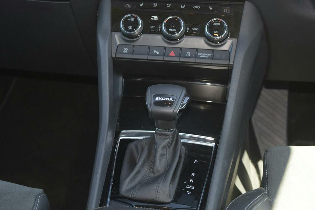 Skoda Karoq 1.5 Tsi Se L Dsg Blue #42