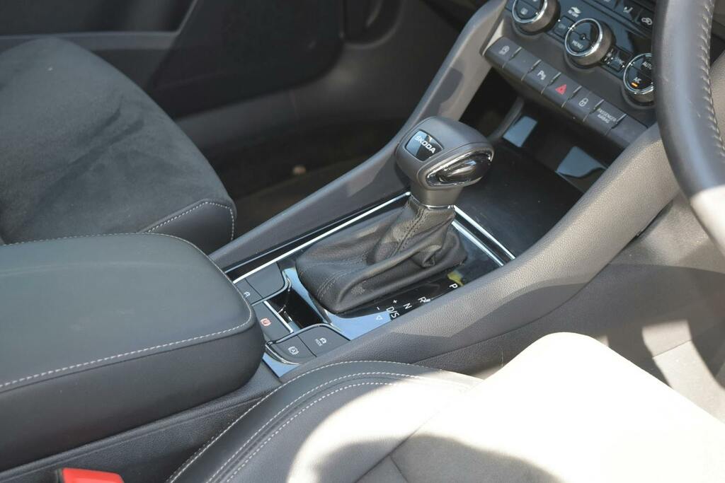 Skoda Karoq 1.5 Tsi Se L Dsg Blue #15