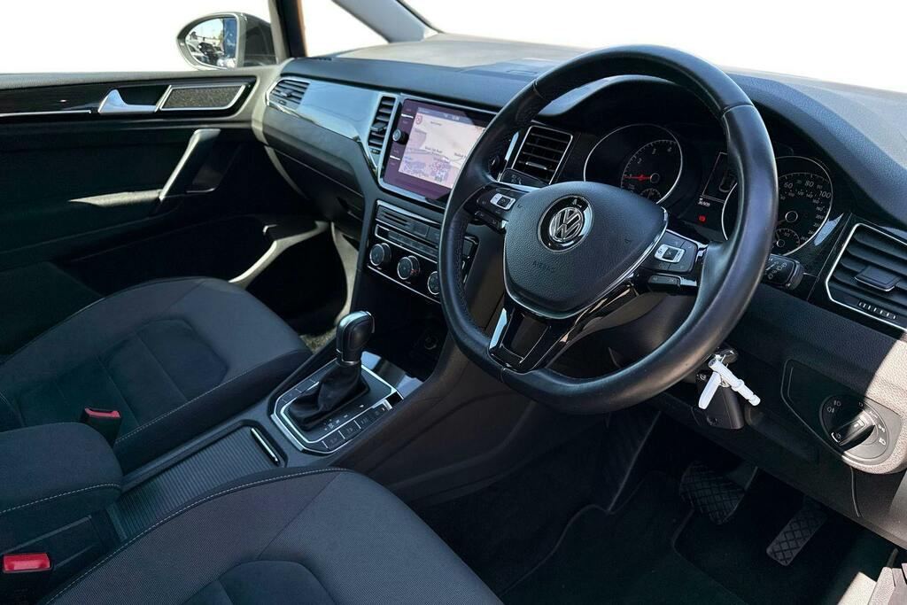 Volkswagen Golf SV 1.5 Tsi Evo Gt Mpv Dsg Black #6