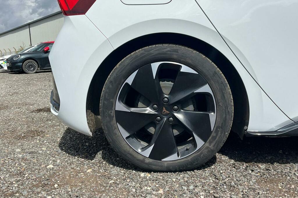 Cupra Born 58Kwh V2 Hatchback DF24RFN White #5