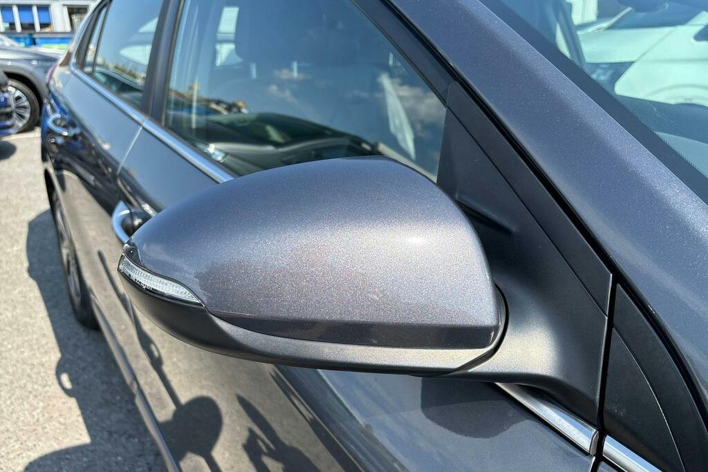 Hyundai Ioniq 1.6 Gdi Hybrid Premium Dct Black #27