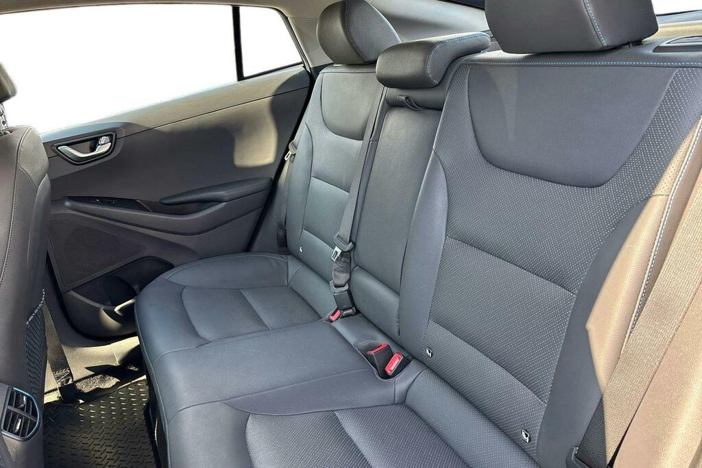 Hyundai Ioniq 1.6 Gdi Hybrid Premium Dct Black #9