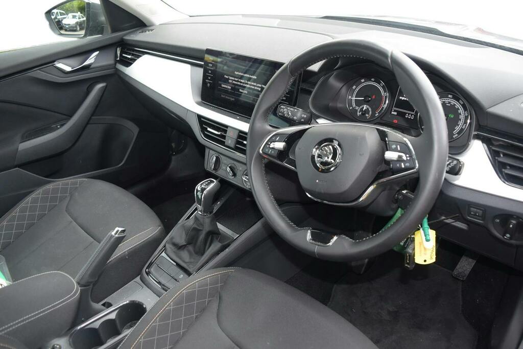 Skoda Kamiq 1.0 Tsi Se Drive Suv Dsg Grey #6
