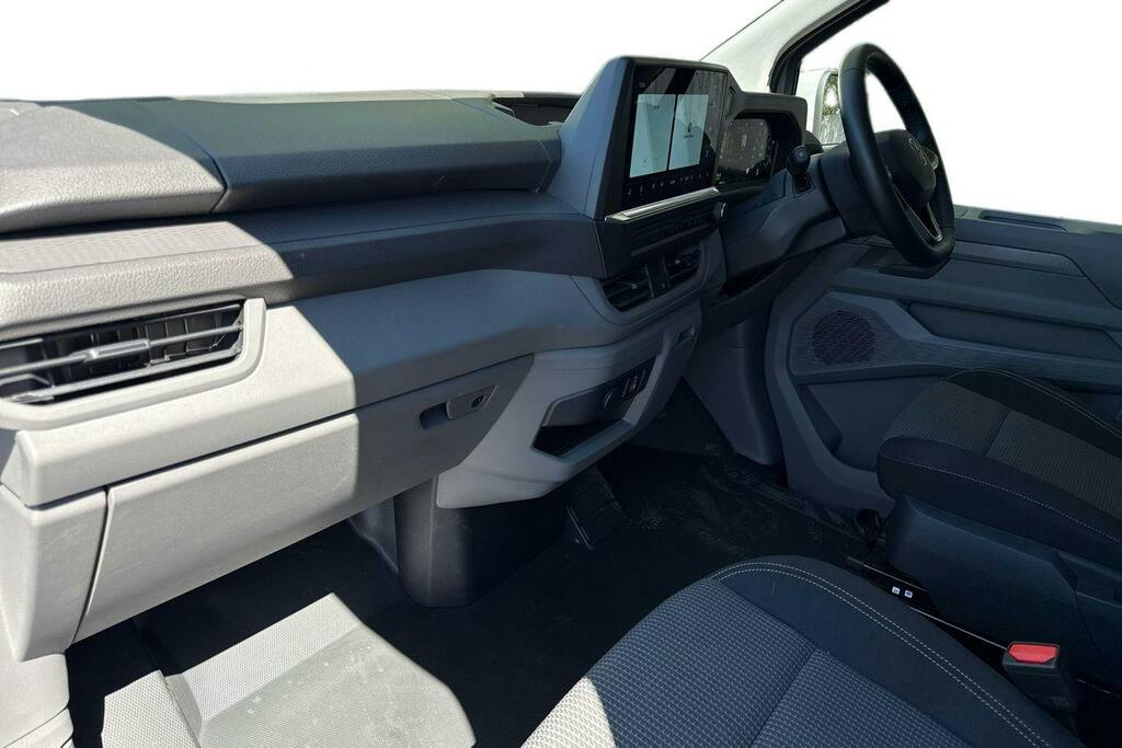 Volkswagen E-Transporter T32 65Kwh Commerce Pro Kombi Double Cab Electr GX75YMD Grey #2