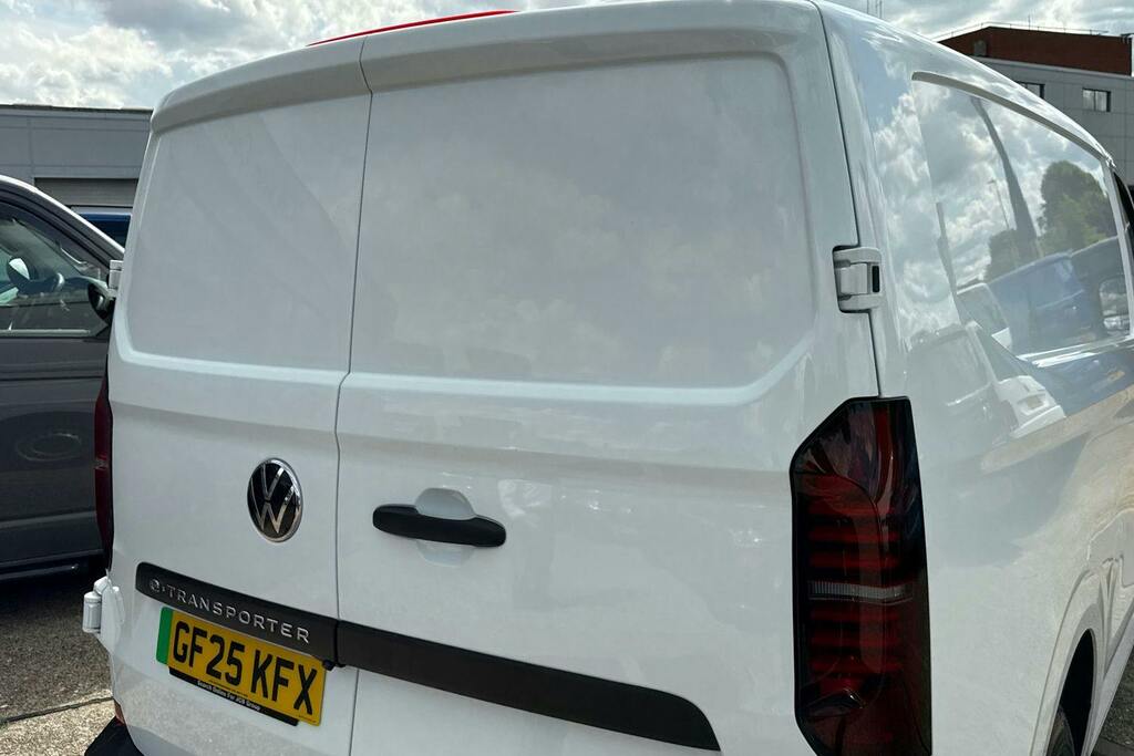 Volkswagen E-Transporter 160Kw 65Kwh Commerce Pro Kombi Van Grey #46