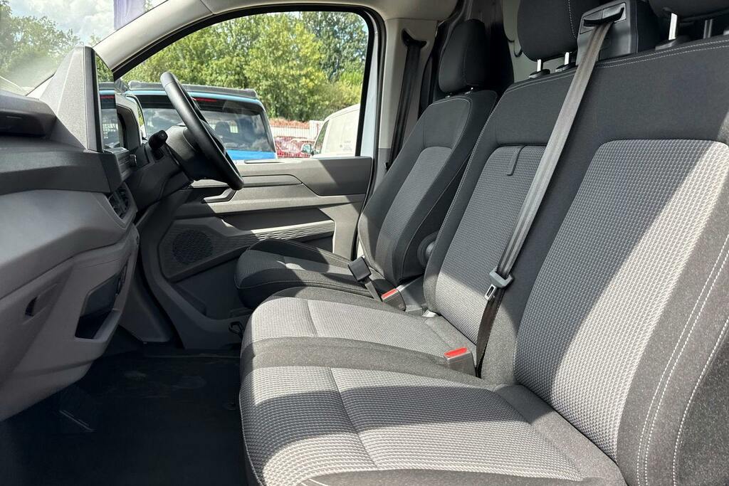 Volkswagen E-Transporter 160Kw 65Kwh Commerce Pro Kombi Van Grey #11