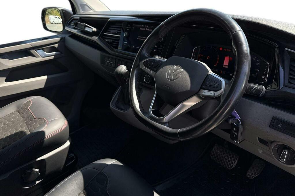 Volkswagen Transporter Sportline 2.0 Bitdi T32 Sportline Kombi Double Cab Diese Grey #5