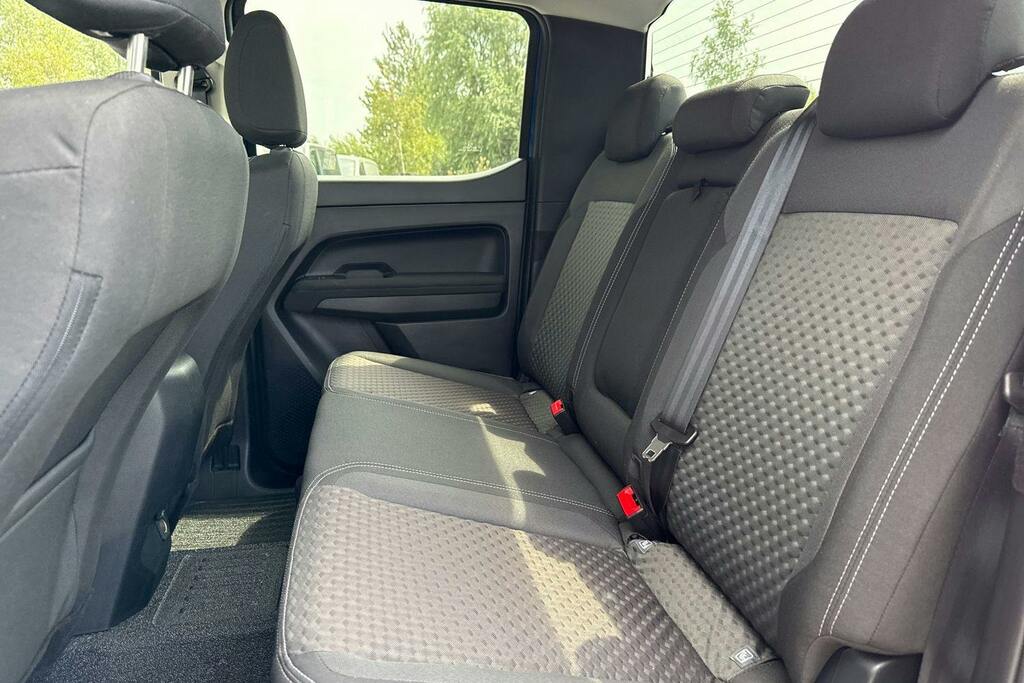 Volkswagen Amarok 2025 25 2025 Black #11