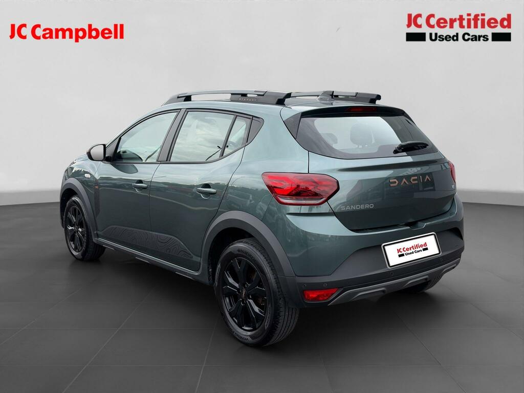 Dacia Sandero Stepway 1.0 Tce Extreme Hatchback Green #4