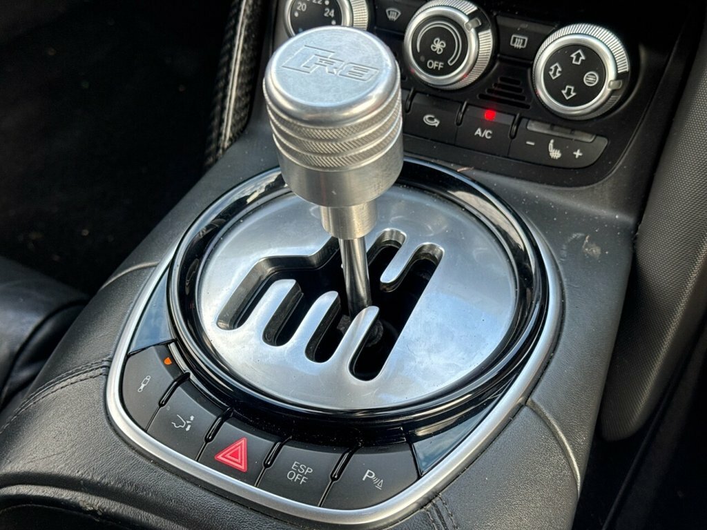 Audi R8 Coup- 5.2 Fsi Quattro 525 Ps S Tronic #20