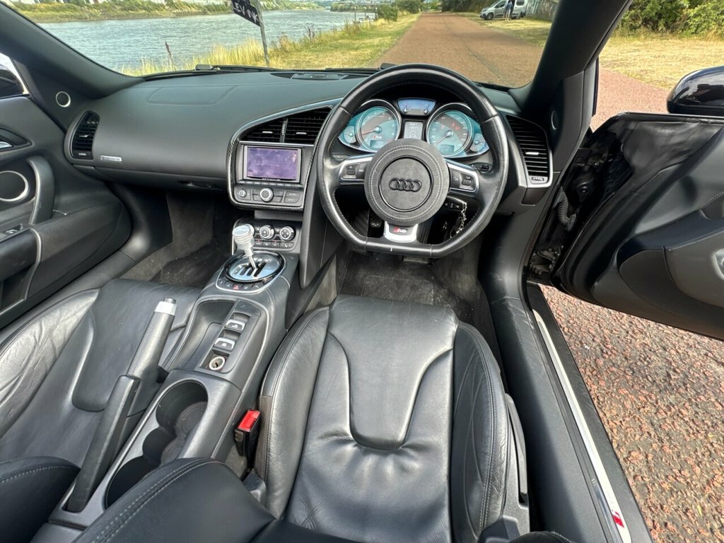 Audi R8 Coup- 5.2 Fsi Quattro 525 Ps S Tronic #15