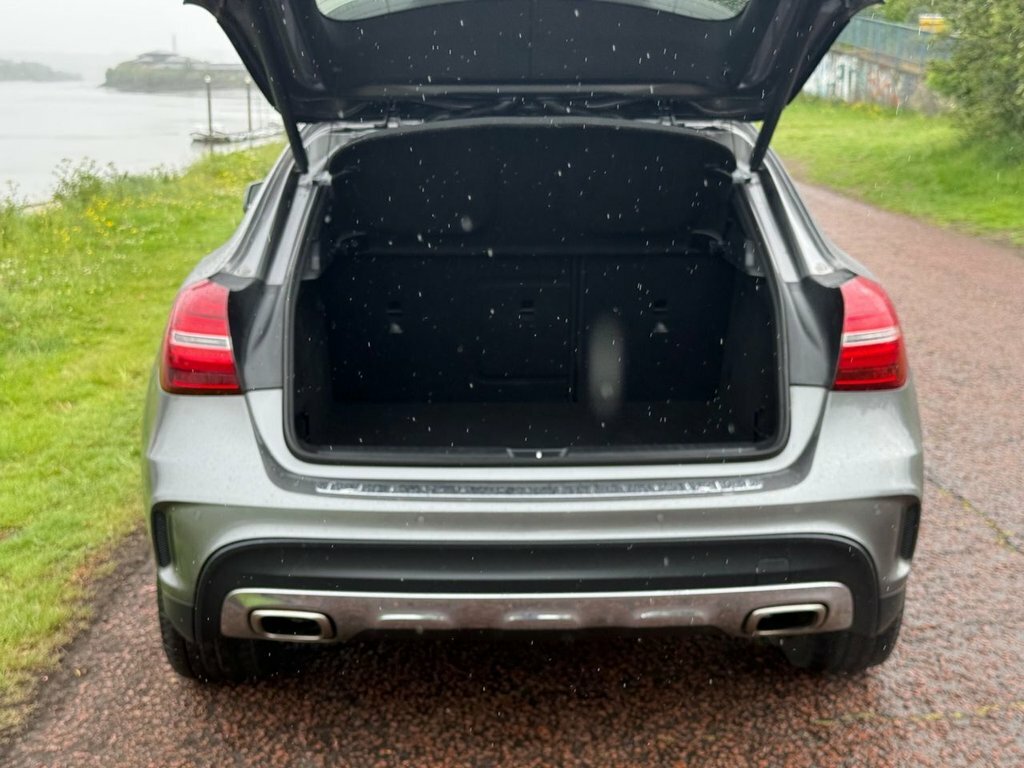 Mercedes-Benz GLA Class 1.6L Amg Line Grey #6