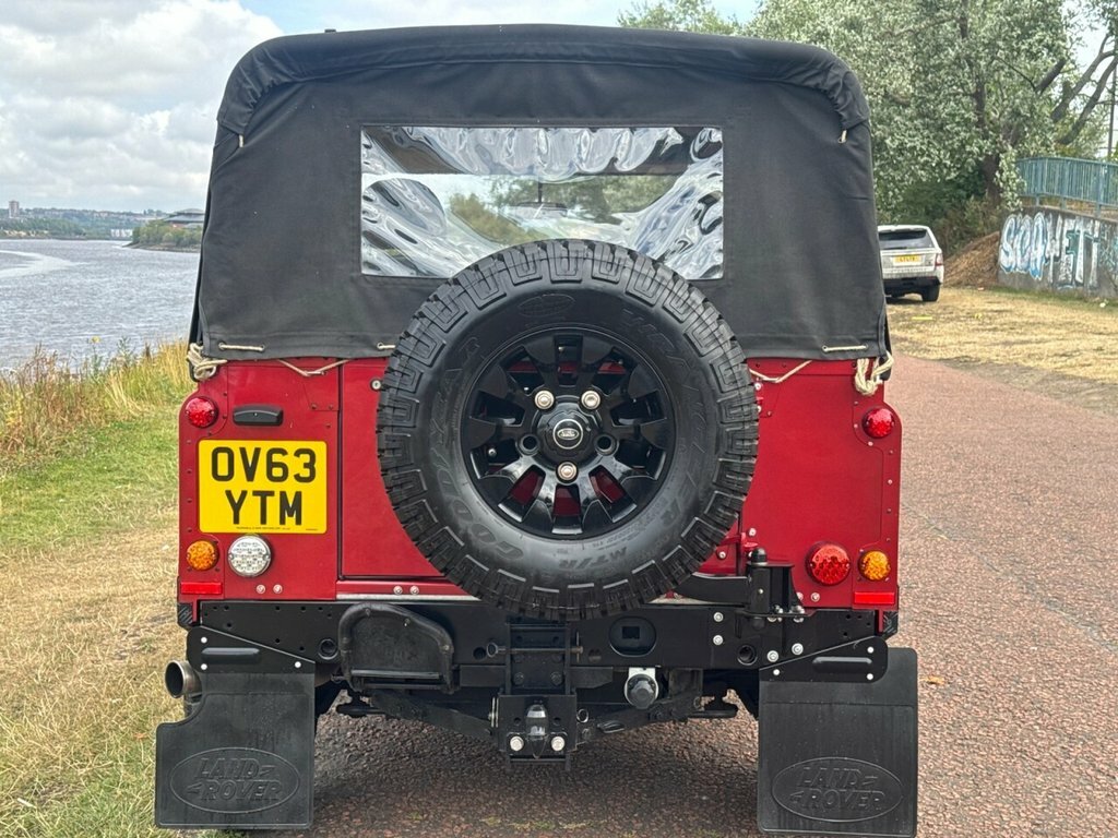 Land Rover Defender 90 Defender 90 Xs Td Red #12
