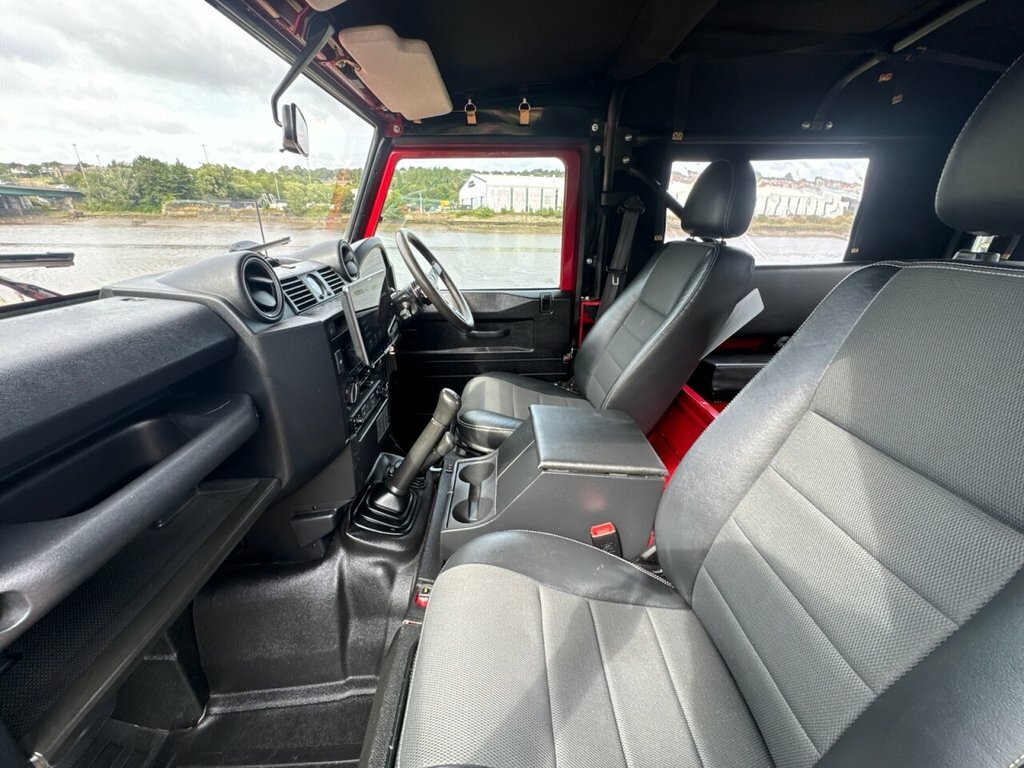Land Rover Defender 90 Defender 90 Xs Td Red #35