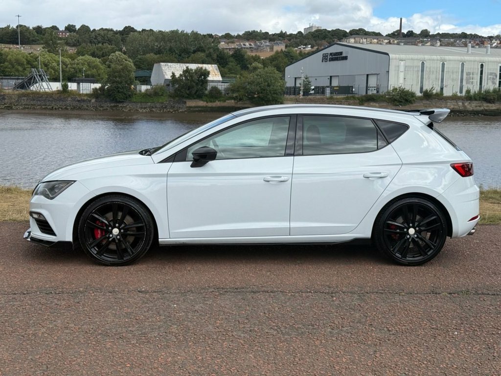 Seat Leon 1.0 Tsi Ecomotive Se Technology St Dsg White #30