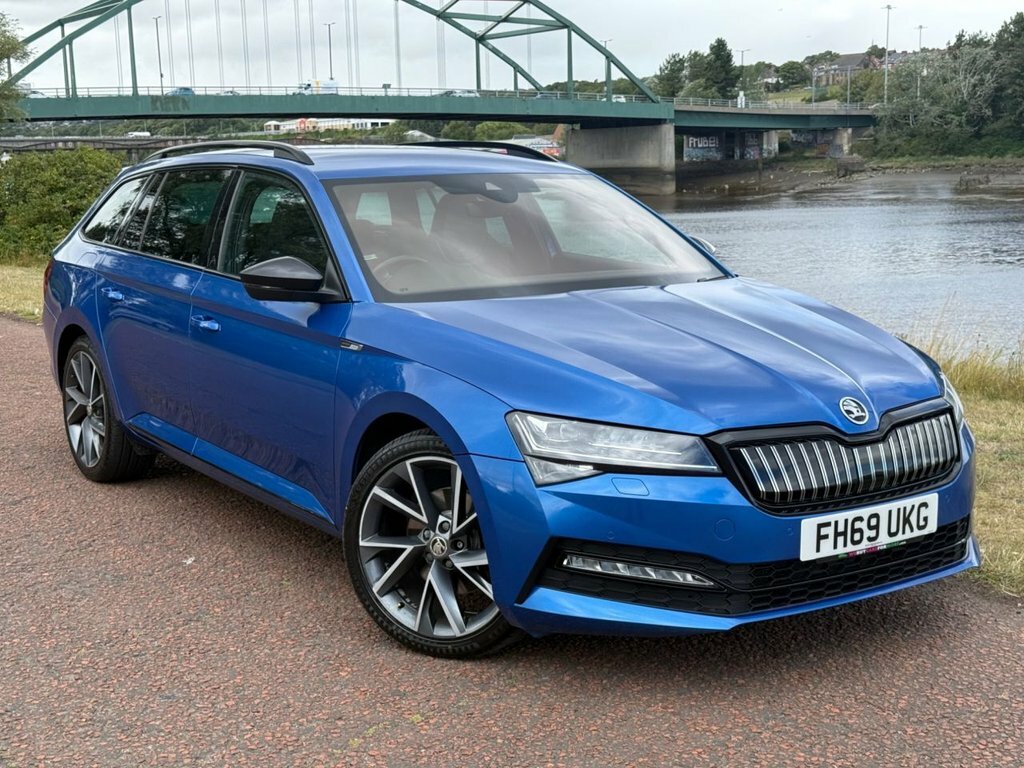 Skoda Superb 1.4L Sportline Plus Blue