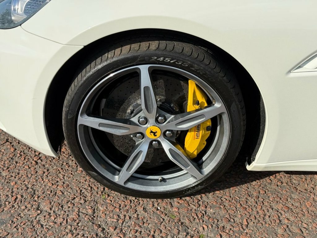 Ferrari California Petrol #32