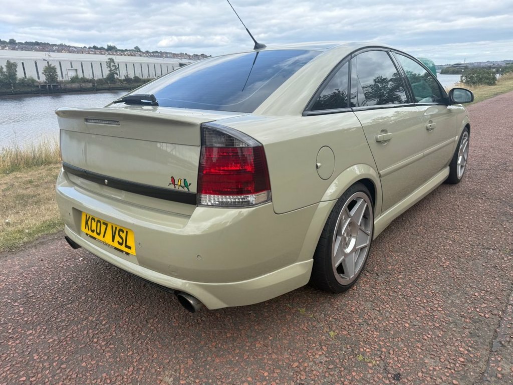 Vauxhall Vectra 2L Sri Grey #3