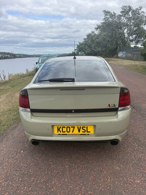 Vauxhall Vectra 2L Sri Grey #4