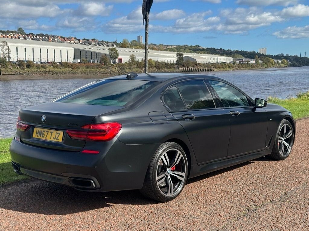 BMW 7 Series 4.4L M Sport Black #3
