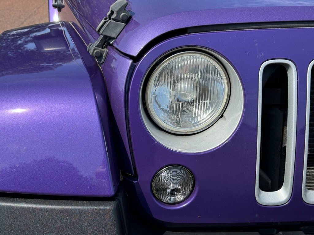 Jeep Wrangler 3.6L Sahara Purple #4