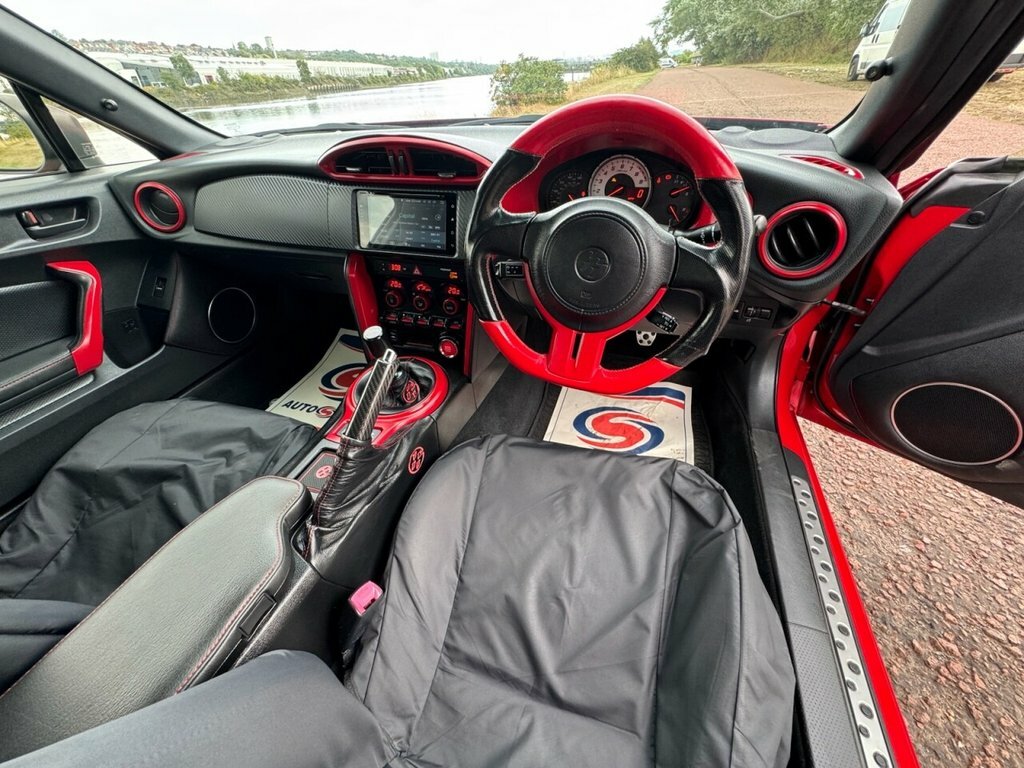 Toyota GT86 2.0 Boxer D-4s Aero Euro 6 Black #14