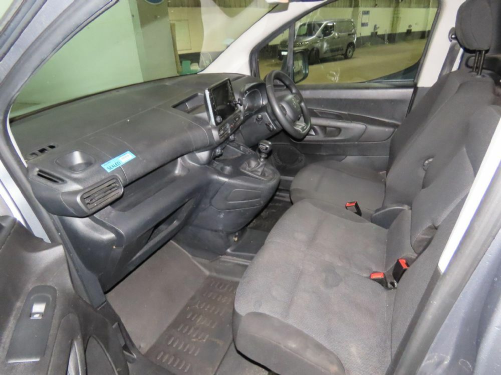Citroen Berlingo 1.5 Bluehdi 950Kg Driver Edition 100Ps 6 Speed Ss Grey #9