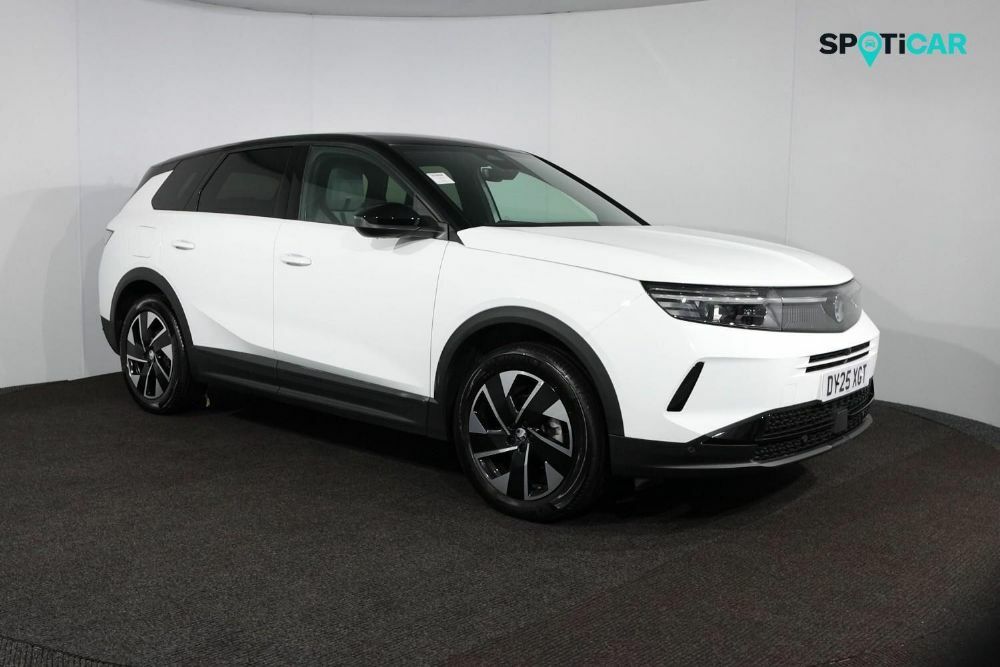 Vauxhall Grandland 1.2 Ultimate E-dct Euro 6 S S White