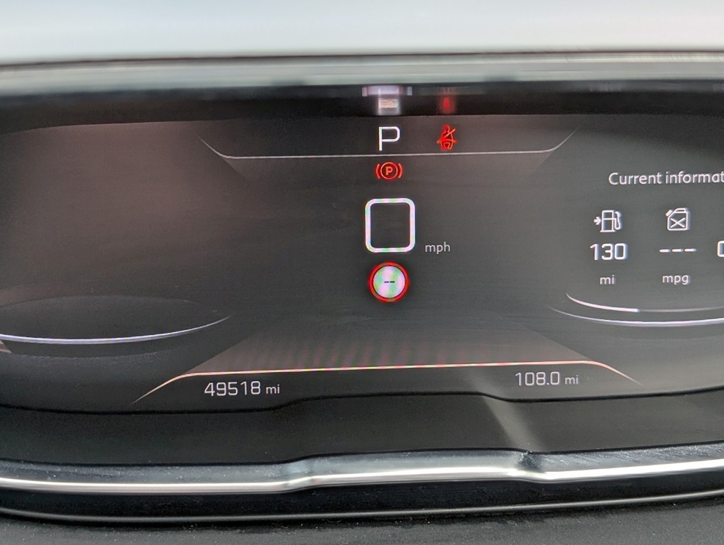 Peugeot 3008 1.5Bhdi 130Hp Gt Premium White #3