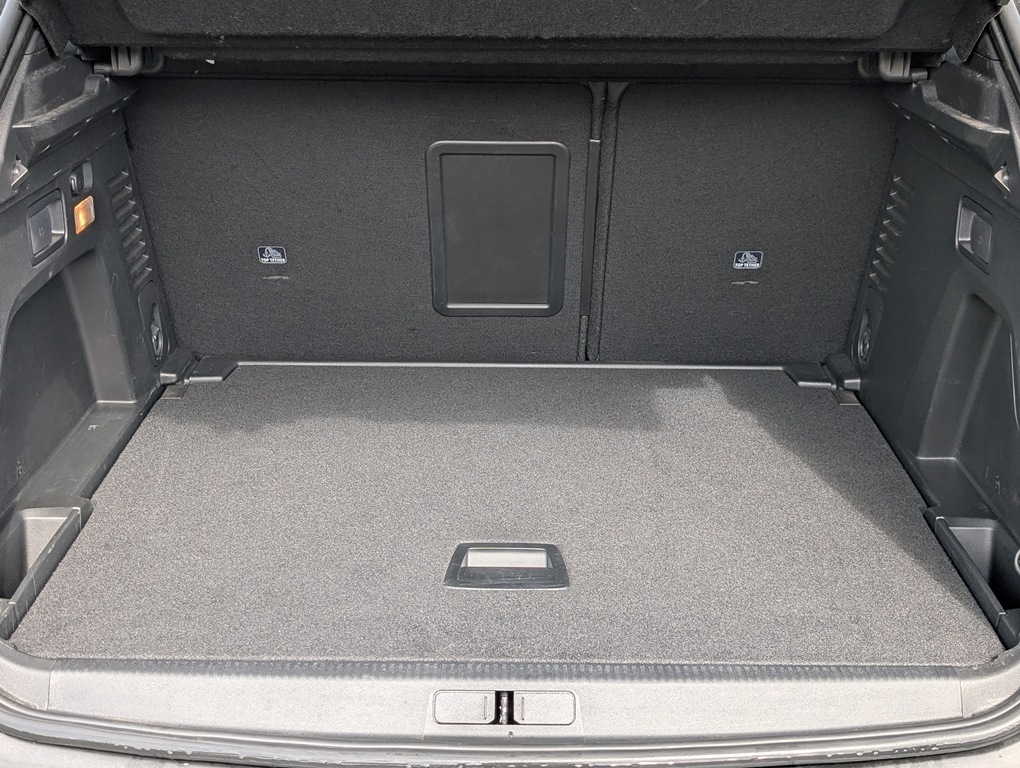 Peugeot 3008 1.5Bhdi 130Hp Gt White #6