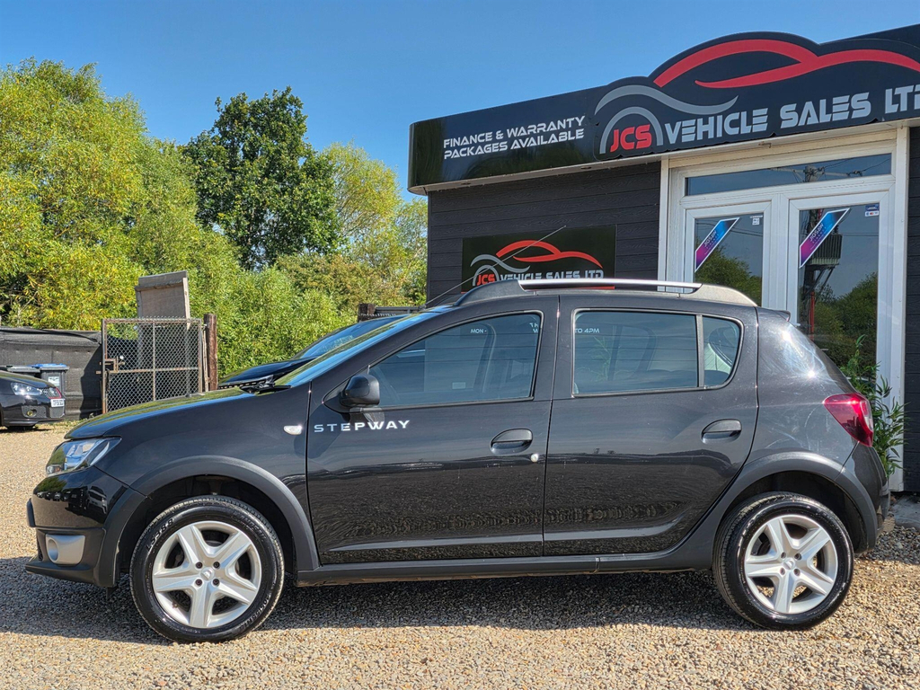 Dacia Sandero Stepway 0.9 Tce Laureate Hatchback Euro Red #11