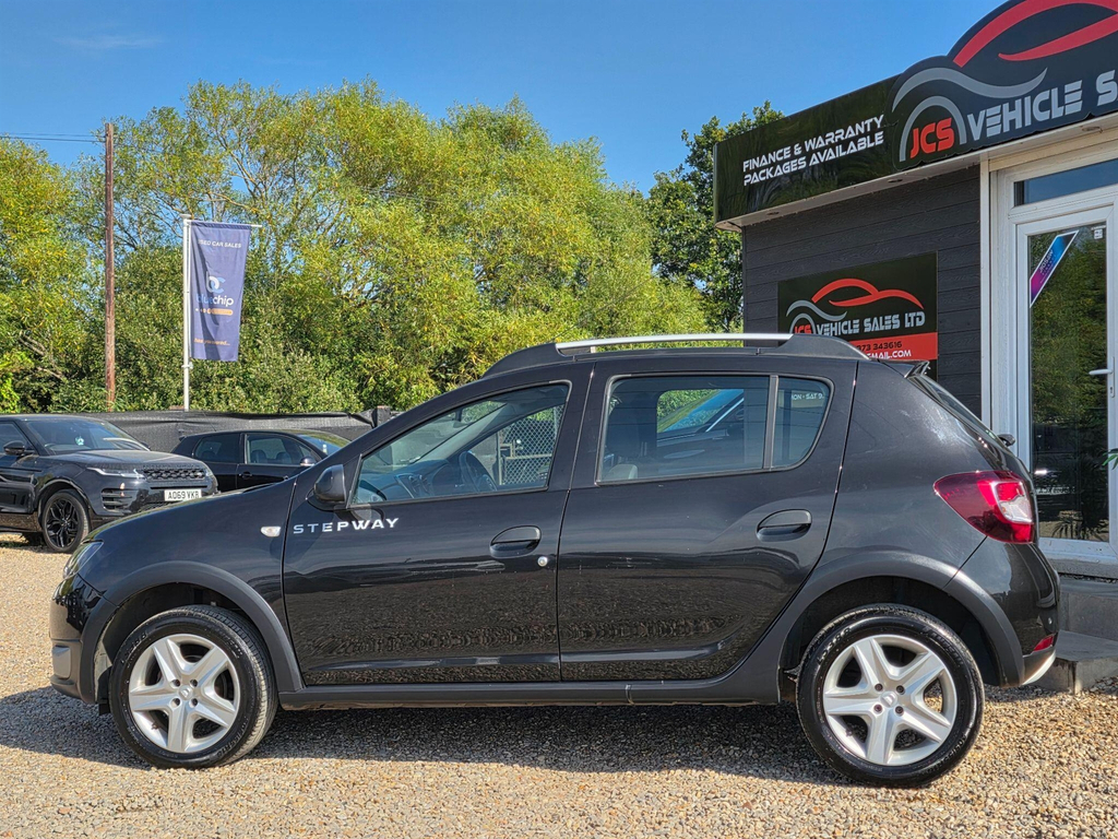 Dacia Sandero Stepway 0.9 Tce Laureate Hatchback Euro Red #10