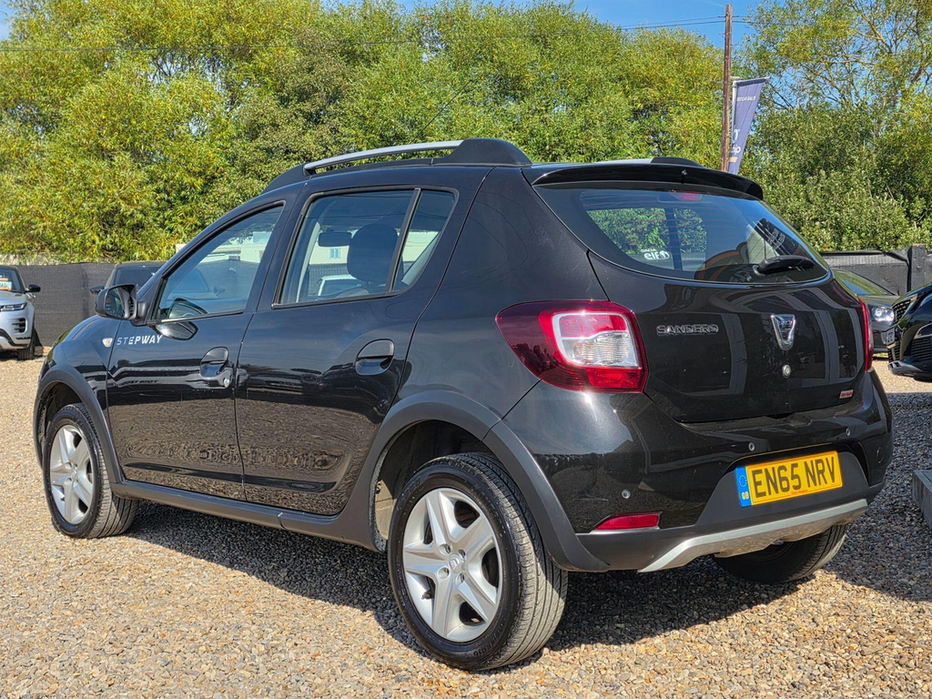 Dacia Sandero Stepway 0.9 Tce Laureate Hatchback Euro Red #8