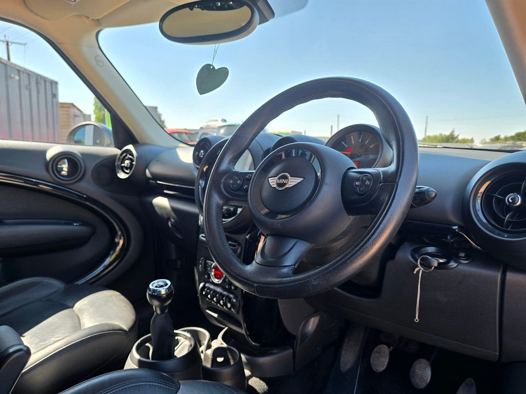 Mini Countryman 1.6 Cooper Suv Euro 5 Ss 122 Black #17