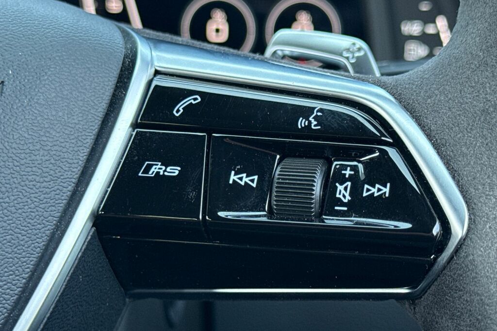 Audi RS6 Avant Rs 6 Tfsi Qtro Perform Carbon Vorsp Tiptronic Black #17