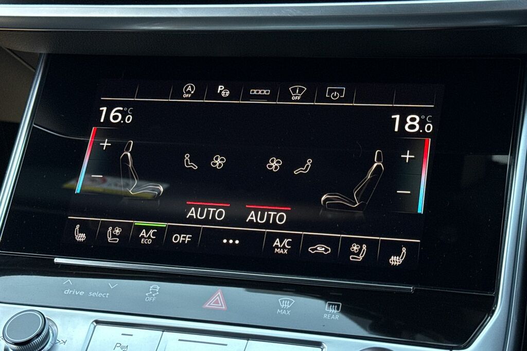 Audi RS6 Avant Rs 6 Tfsi Qtro Perform Carbon Vorsp Tiptronic Black #30