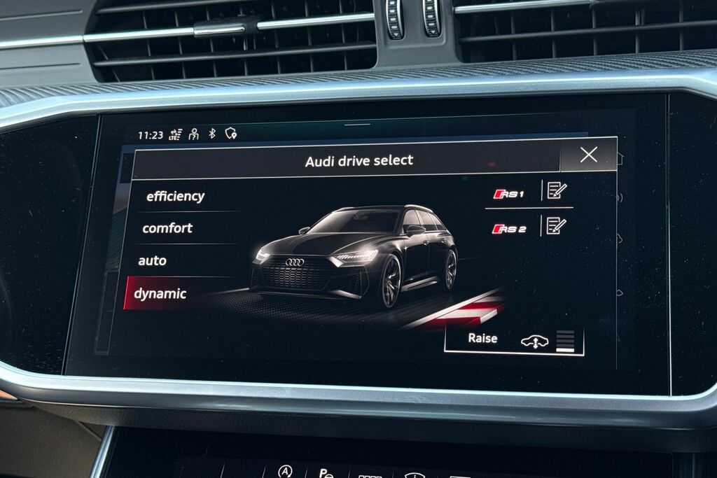 Audi RS6 Avant Rs 6 Tfsi Qtro Perform Carbon Vorsp Tiptronic Black #37
